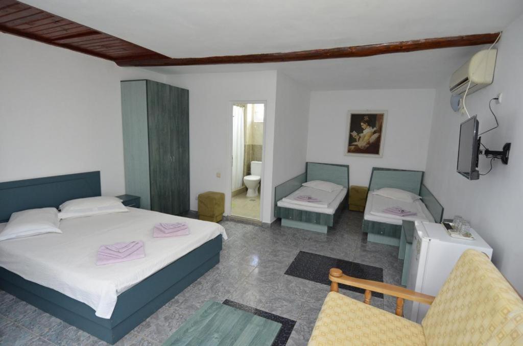 Vila Rara Hotel Costinesti Exterior photo