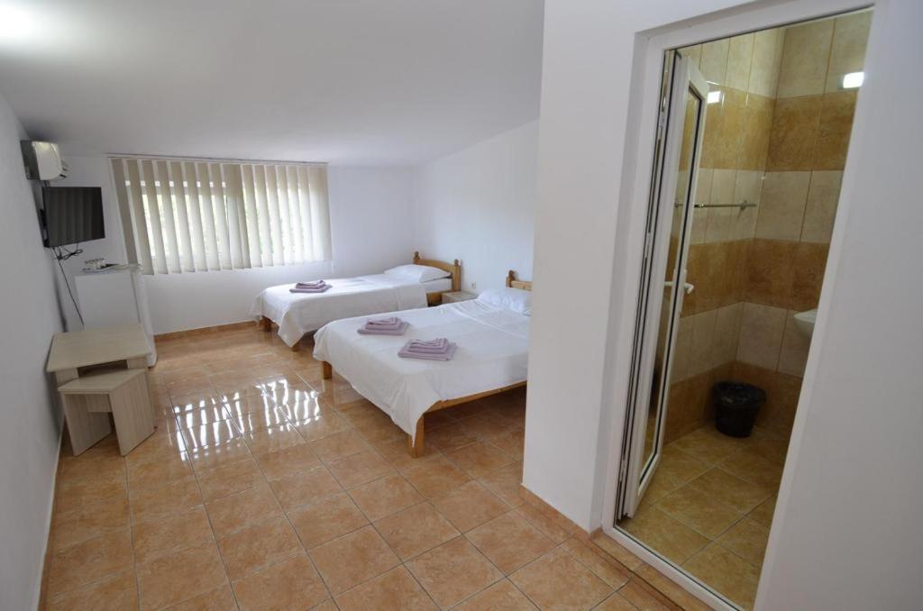 Vila Rara Hotel Costinesti Exterior photo